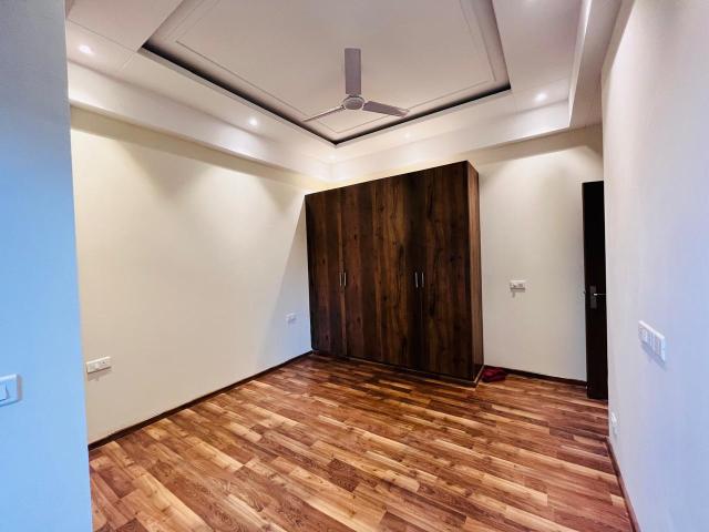Suncity Vatsal Valley 3 Bedroom 755 Sq. Ft. Apartment in Gwal Pahari Gurgaon Listing ID: #9525