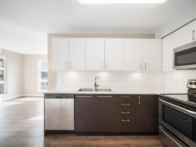 Sundance Apartments 1 Bedroom Apartment for Rent at 143 21st St E, North Vancouver, BC V7L 3B5 Central Lonsdale