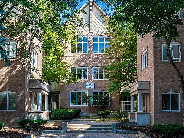 Sunfilled 2bed, High Ceilings, 2 Parking