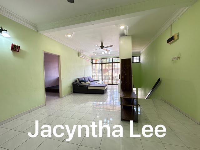 Sungai Ara Town House At Kenari 1100sqft Walking Distance To Park