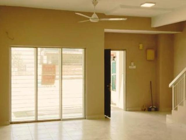 Sungai Buloh Aman Putri Double Storey Landed For Sale