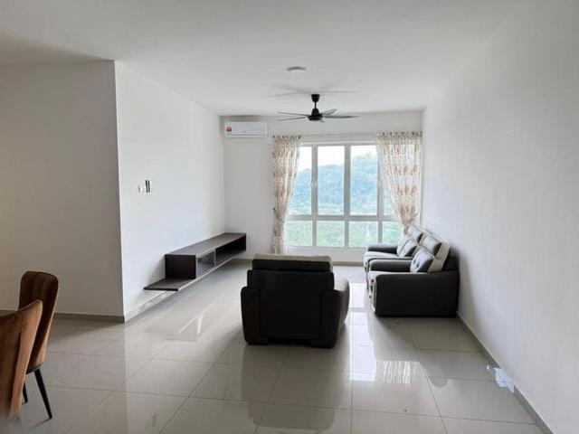 Sungai Buloh New Subsales For Sales Bigger Layout Separate Kitchen