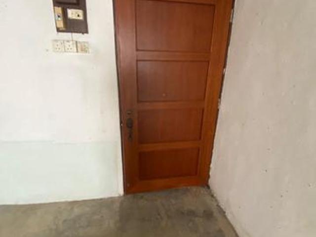 Sungai Jawi Flat seruling emas done kitchen cabinet 2 room 1bath