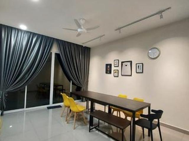 Sungai Long Residence Fully Furnish 5Rooms Near UTAR Student