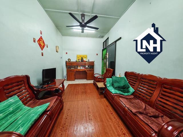 Sungai layar Taman Orkid extend terrace dijual malay area near school
