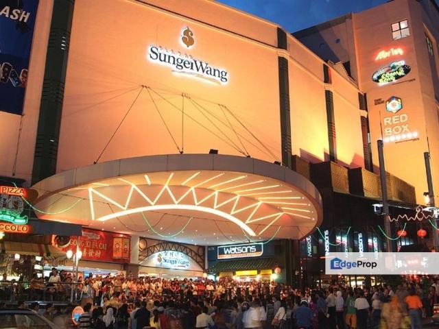 Sungei Wang Plaza next to MRT and monorail