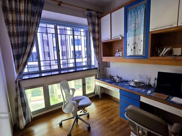 Sunhaven D16, Condominium