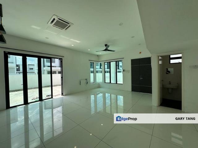 Sunland Residence