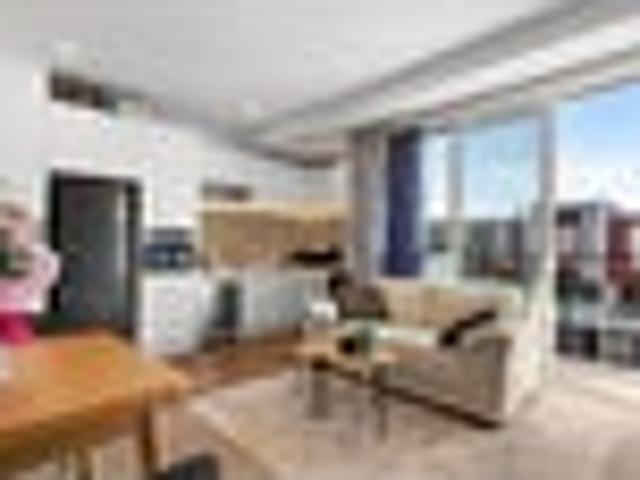 Sunlit, Stylish & Priced to Sell $460,000