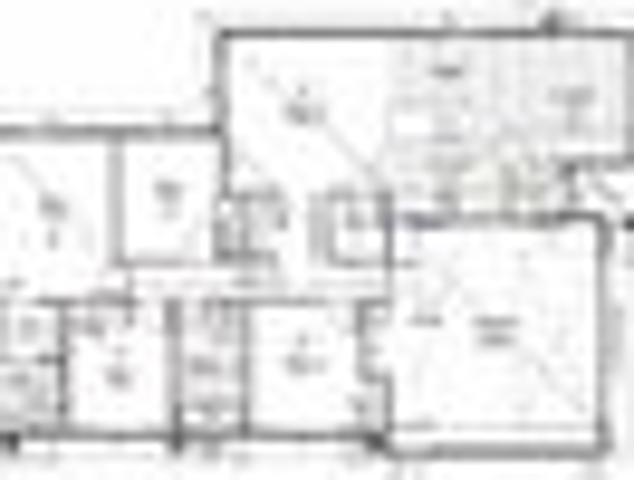 Sunny 4 Bed Home with Ensuite & Open Plan Living