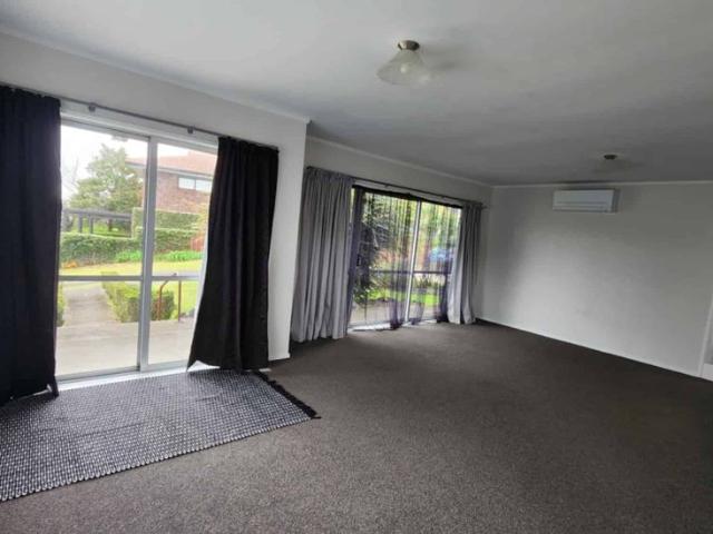Sunny 2 Bedroom Unit