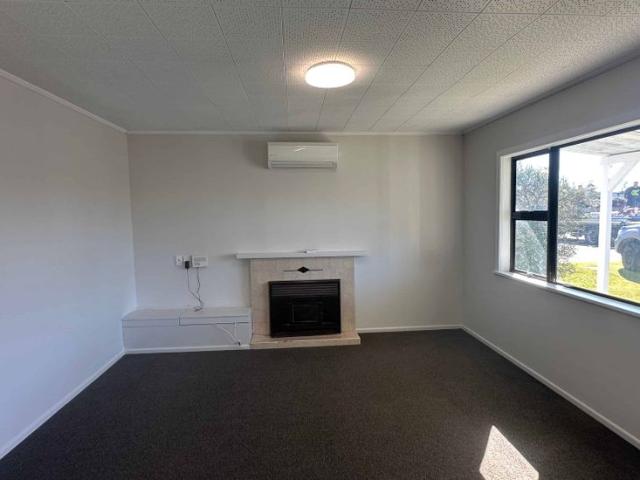 Sunny 3 bedroom family home