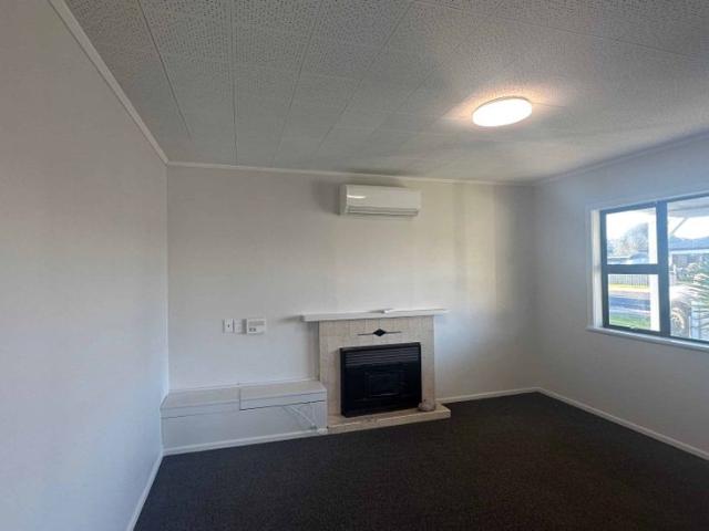 Sunny 3 bedroom family home