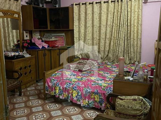 Sunny Terrace Flat For Sale, Gulistan E Johar Block 13