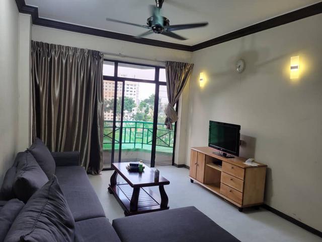 Sunny ville 1050sqft 3rooms Near USM