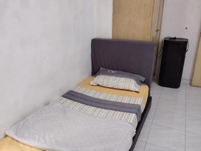 Sunny Ville batu uban furnished