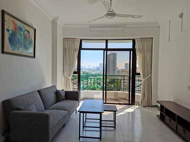Sunny ville condo at batu uban Gelugor usm