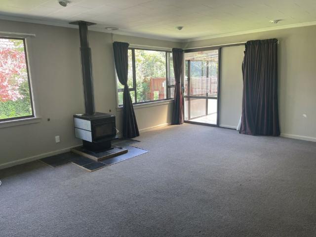 Sunny and Spacious 3 Bedroom Home