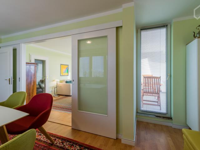 Sunny and quiet apartment on the 5th floor with balcony and great views in the Art Nouveau district of Tempelhof