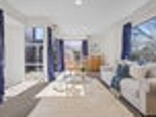 Sunny City Fringe Living Near Hagley Park