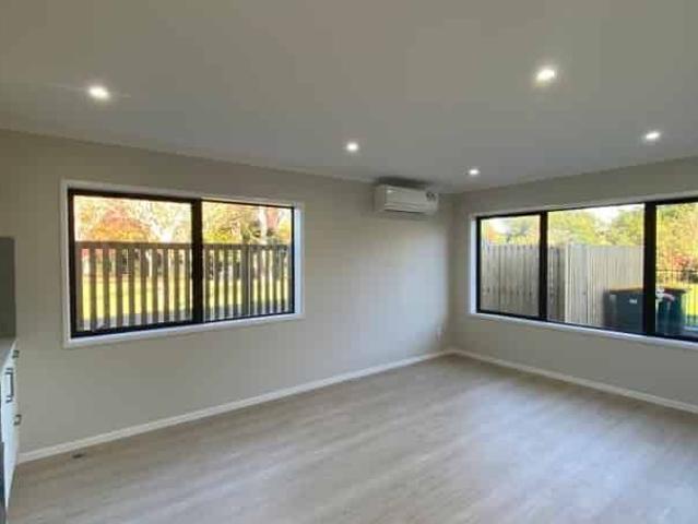 Sunny Corner Townhouse
