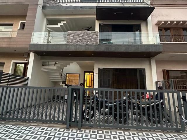 Sunny Enclave 3 Bedroom 140 Sq. Yd. Villa in Sector 123 Mohali Listing ID #8644
