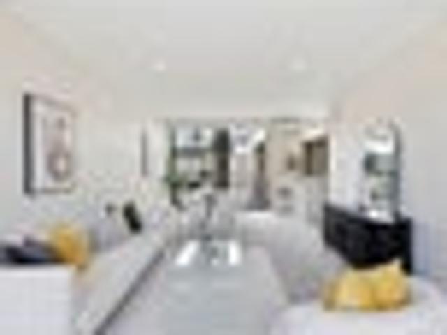 Sunny freehold terrace in the heart of Stonefields