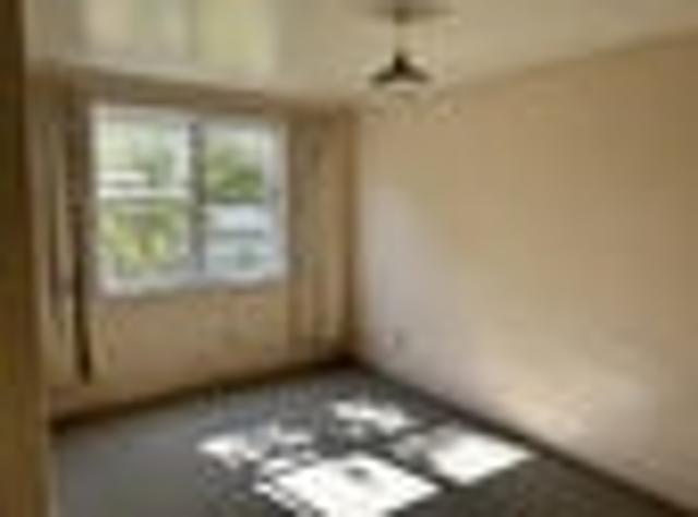 Sunny Hill St retreat with room to grow