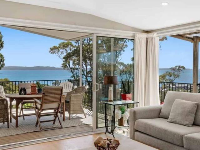 Sunny Manly Living Coastal Comfort with Space to Store the Boat