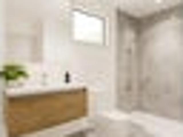 Sunny, Open Plan at Earlsbrook
