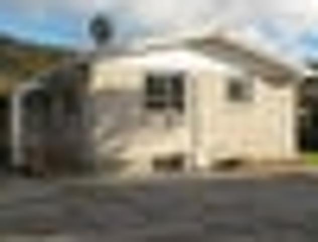 Sunny & quiet beautifully renovated, move in ready