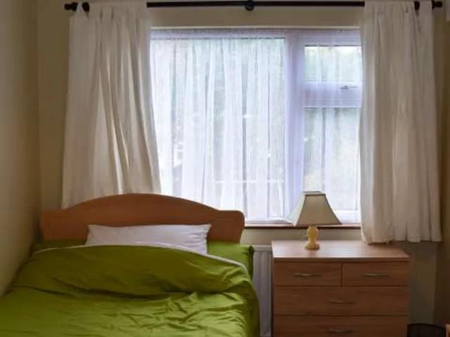 Sunny room in 4 bedroom apartment in Firhouse, Dublin