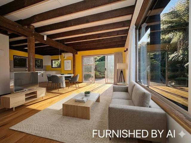 Sunny Spacious 4 Bedroom Family Home with Views