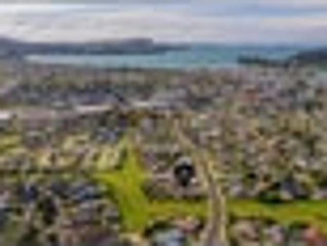SUNNY & SPACIOUS WALK CBD PRIVATE + SOCIAL