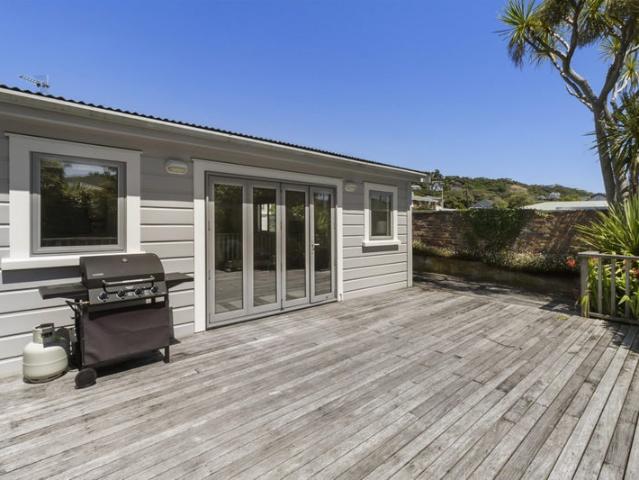 Sunny & Spacious Family Home in Central Karori