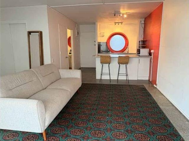 Sunny Studio Apartment in Hataitai