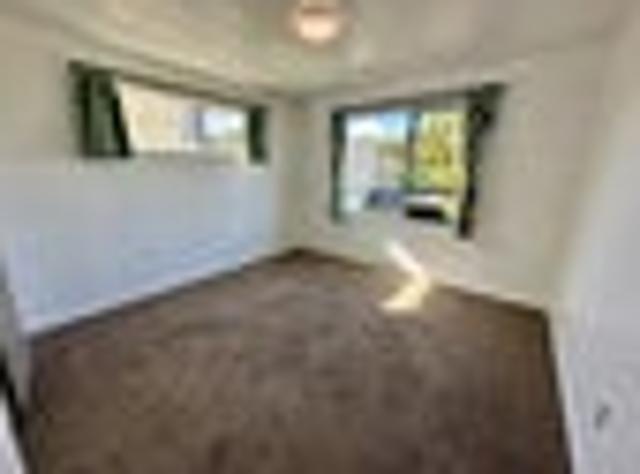 Sunnynook, 3 bedrooms, $700 pw