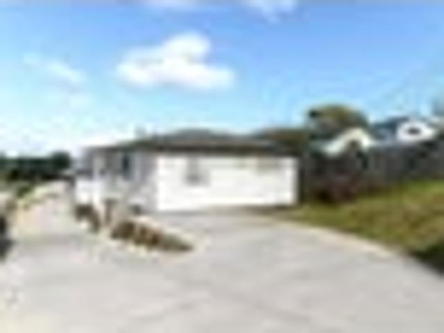 Sunnynook, 3 bedrooms, $740 pw