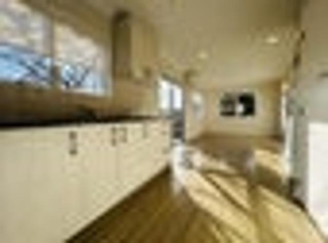 Sunnynook, 2 bedrooms, $590 pw