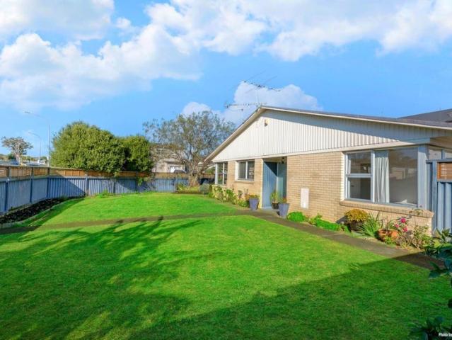 sunnyhills, 2 bedrooms