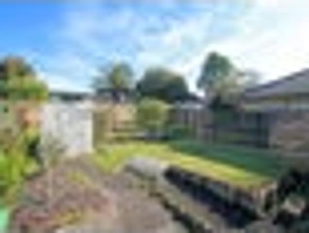 Sunnyhills, 3 bedrooms, $715 pw