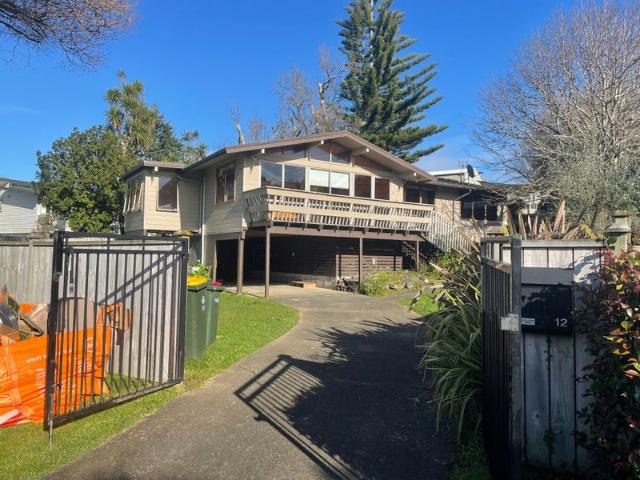 sunnyhills, 3 bedrooms