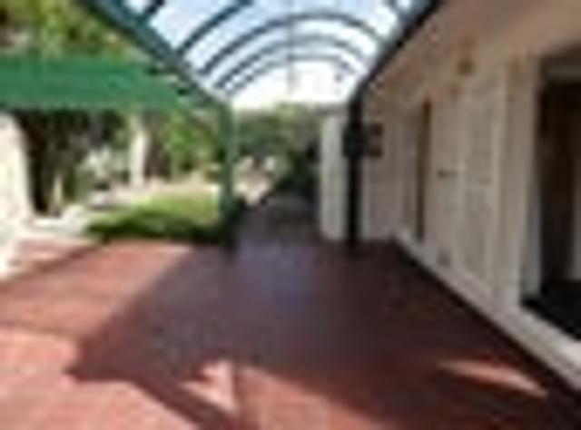 Sunnyhills, 4 bedrooms, $1000 pw