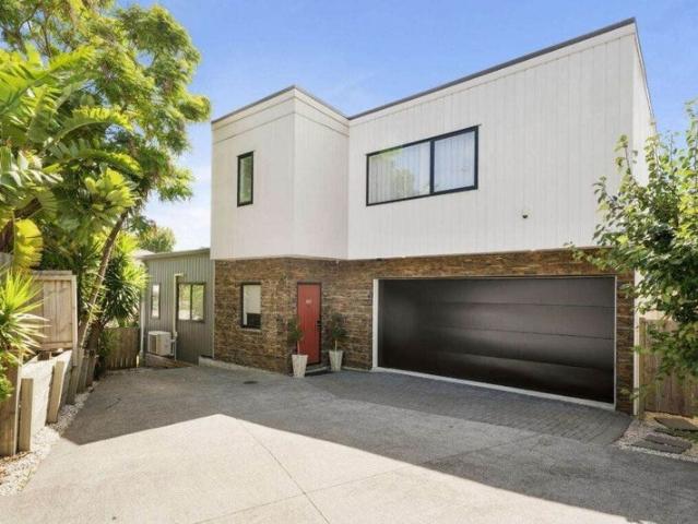 sunnyhills, 4 bedrooms