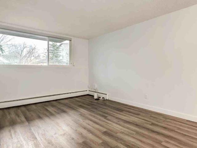 Sunnyside Gardens 2 Bedroom Apartment for Rent at 727 1 Ave Nw, Calgary, AB T2N 0A2 Sunnyside