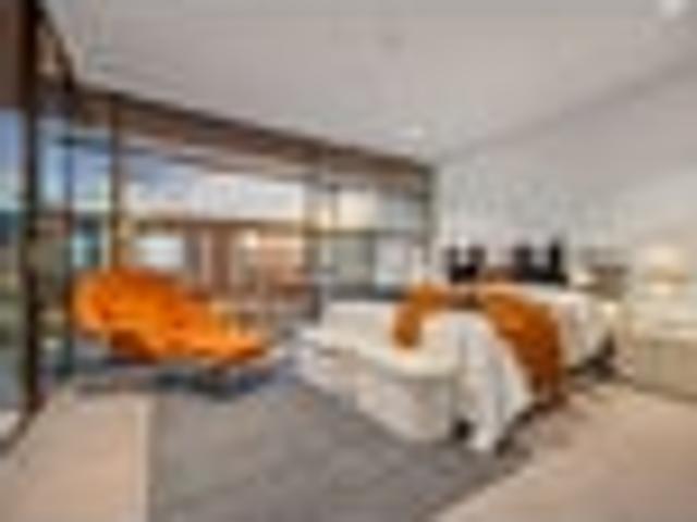 Sunrise to Sunset A Timeless Urban Sanctuary