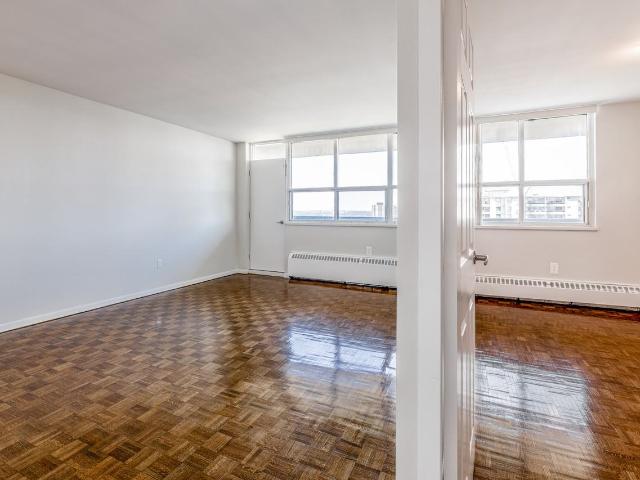 Sunrise Tower Apartments 1 Bedroom Apartment for Rent at 1650 Sheppard Ave E, Toronto, ON M2J 1V3 The Peanut