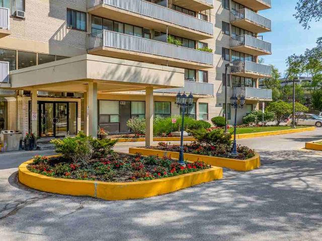 Sunrise Tower Apartments 2 Bedroom Apartment for Rent at 1650 Sheppard Ave E, Toronto, ON M2J 1V3 The Peanut