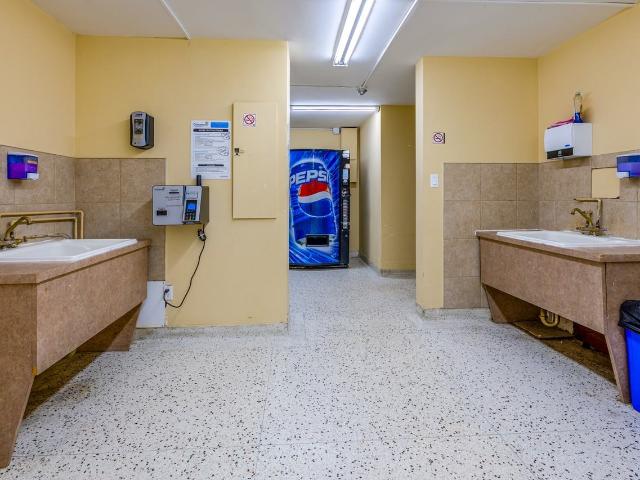 Sunrise Tower Apartments Studio Apartment for Rent at 1650 Sheppard Ave E, Toronto, ON M2J 1V3 The Peanut