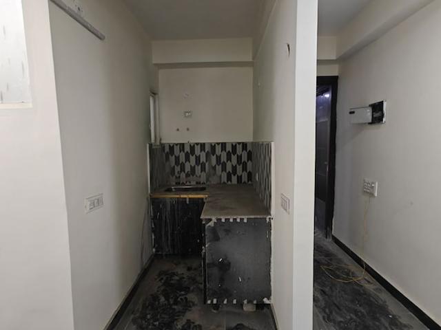Sunshine Apartments Sector 73 1 Bedroom 610 Sq. Ft. Builder Floor in Sector 73 Noida Listing ID: #10130